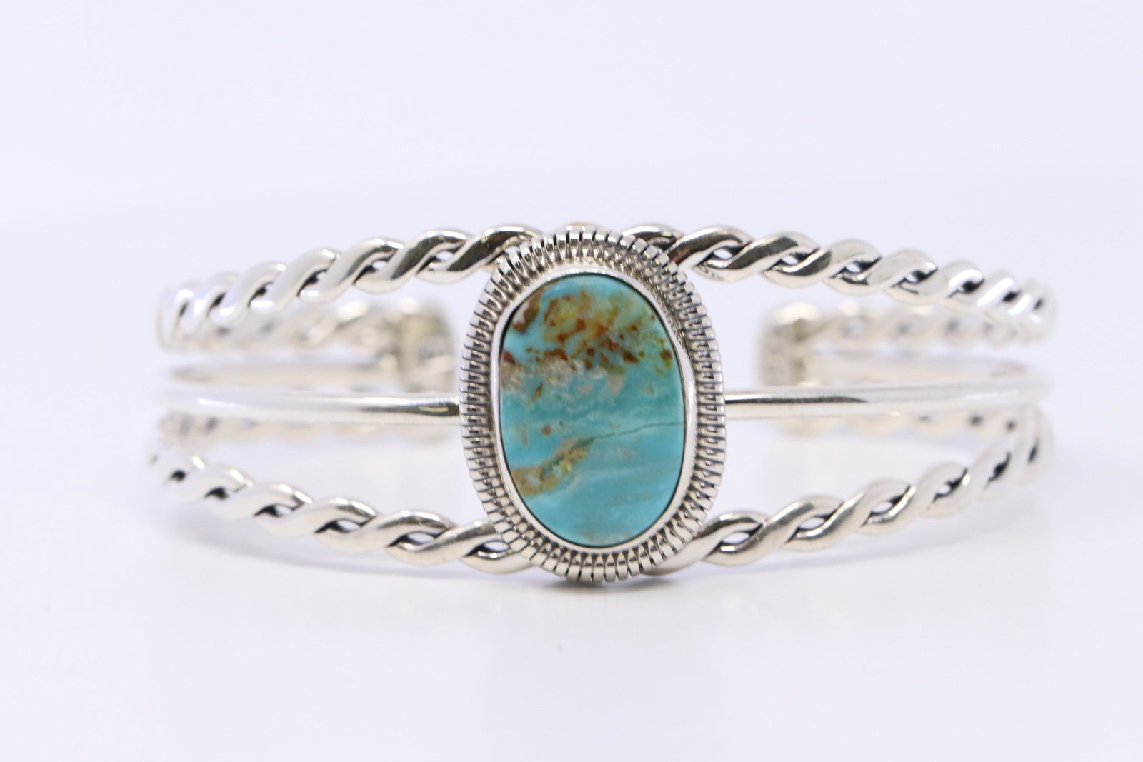 Native American Navajo Handmade Turquoise Bracelet.: This is a Native American Navajo Handmade Turquoise Bracelet By WB.