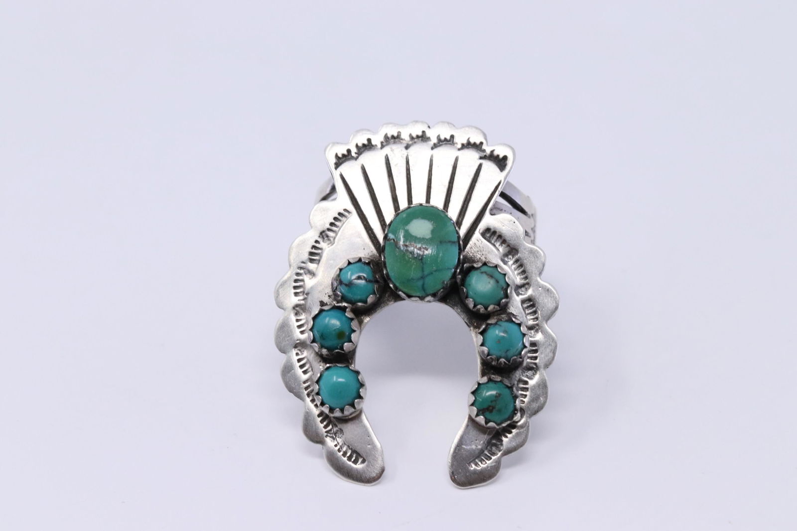 Native American Navajo Handmade Sterling Turquoise Ring (1 of 3)