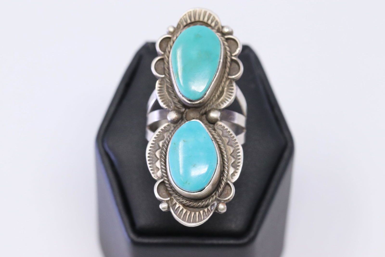 Navajo Handmade Turquoise Ring Set In Sterling Silver (1 of 3)