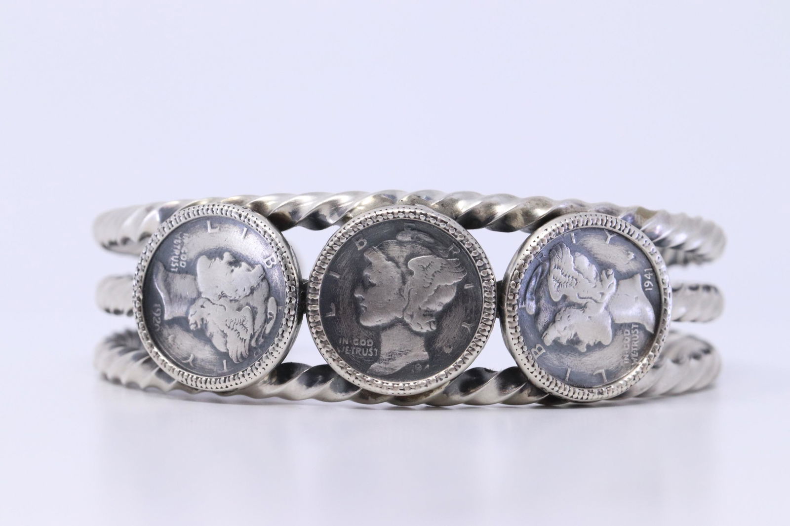 Native American Navajo Dime Wire Sterling Bracelet (1 of 5)