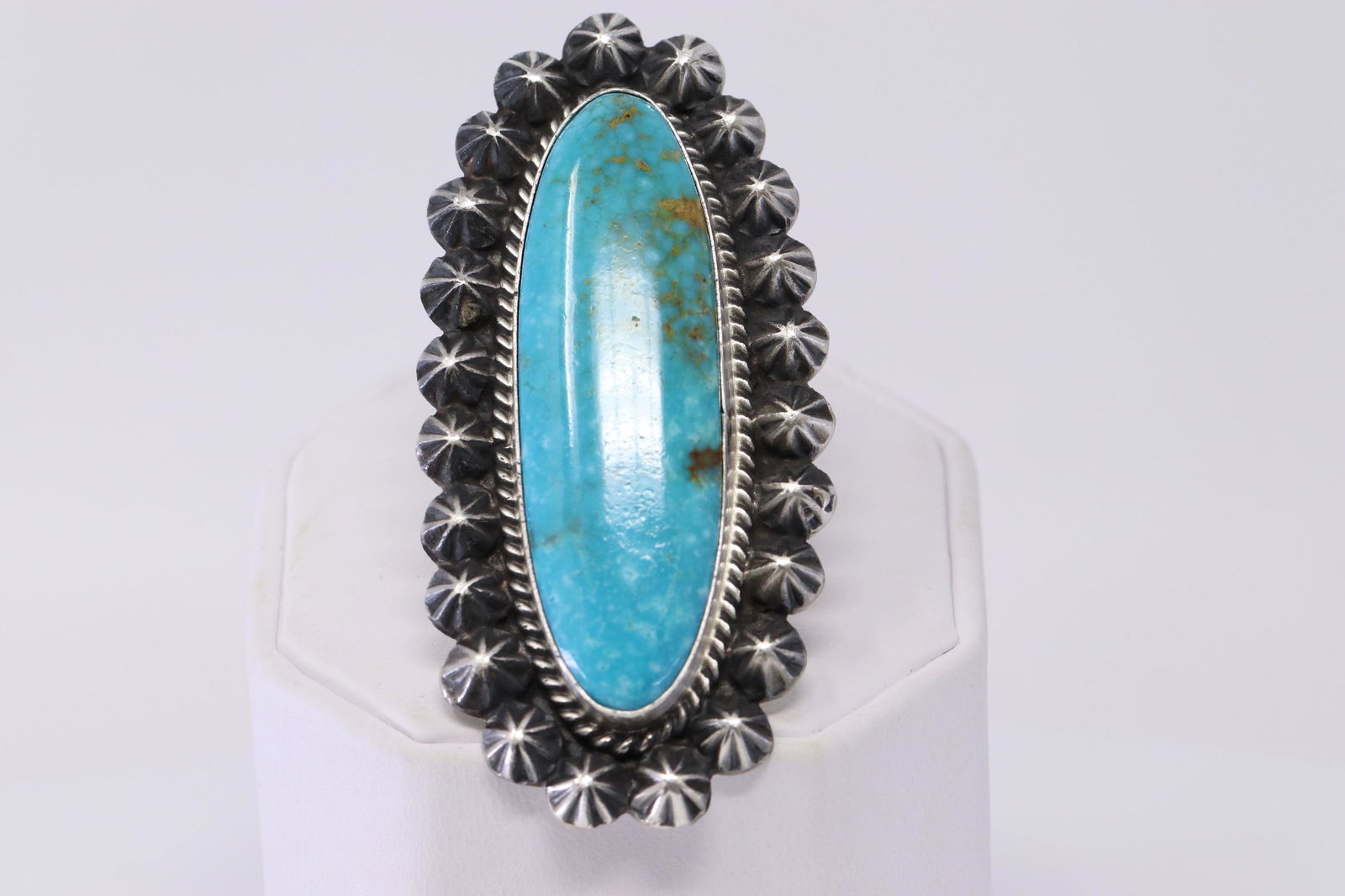 Native American Navajo Handmade Kingman Turquoise Ring (1 of 4)