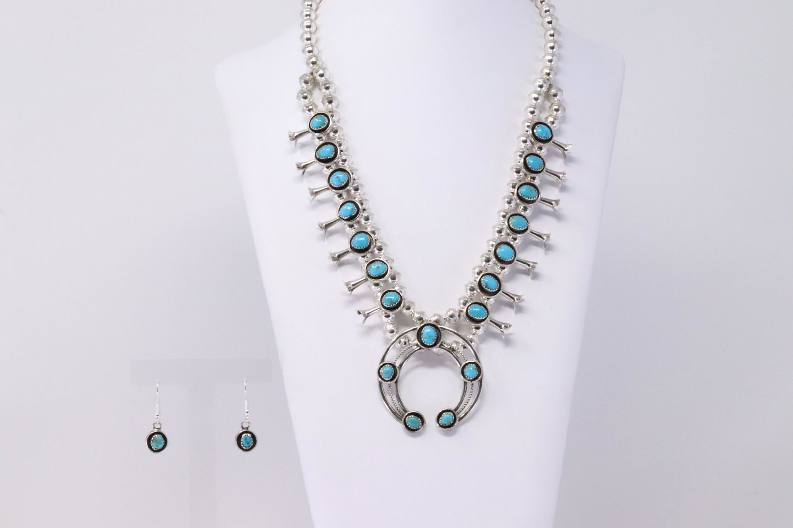 Native American Navajo Handmade Sterling Silver (1 of 7)