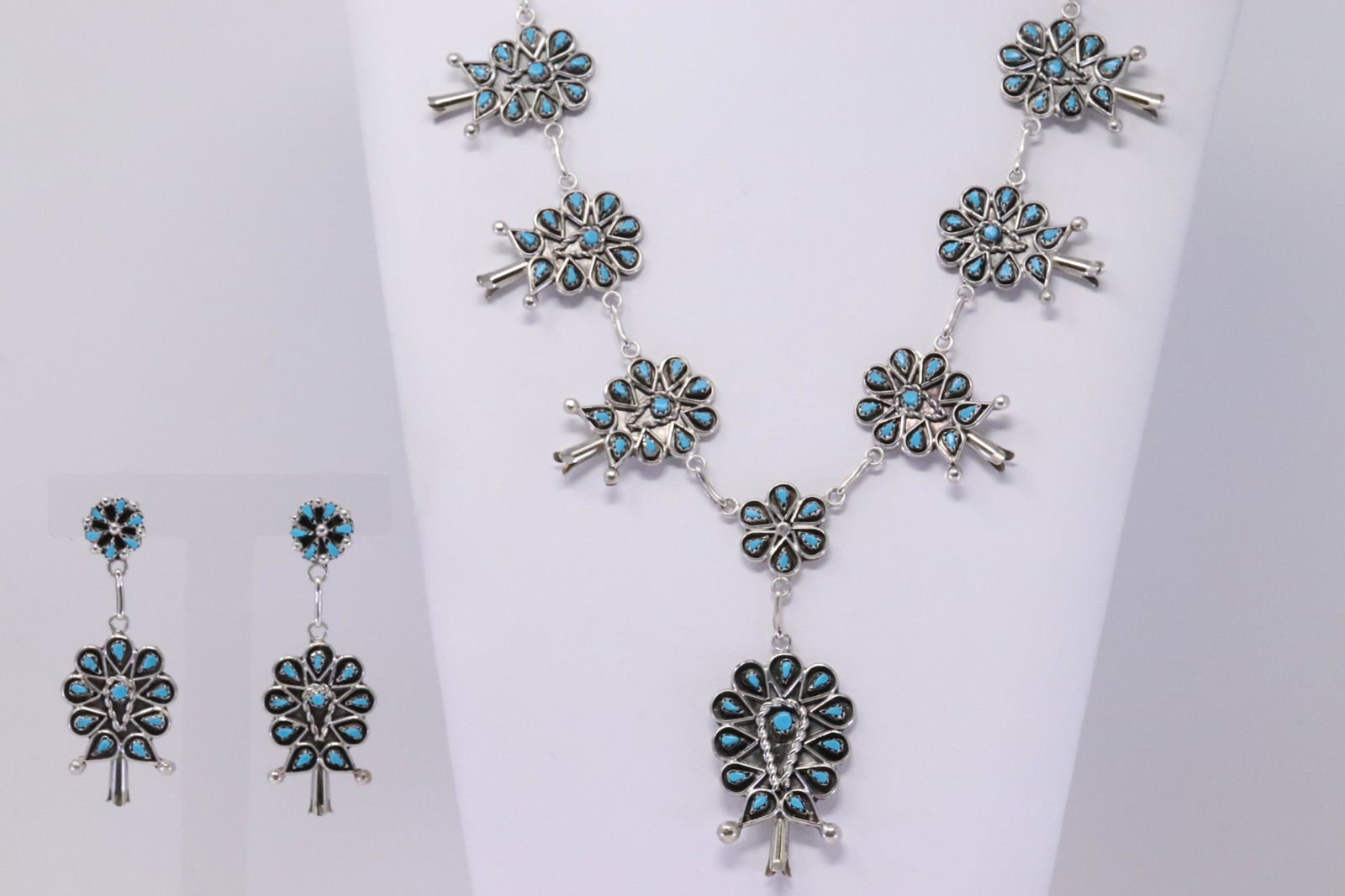 Native American Zuni Handmade Turquoise Squash Blossom (1 of 6)