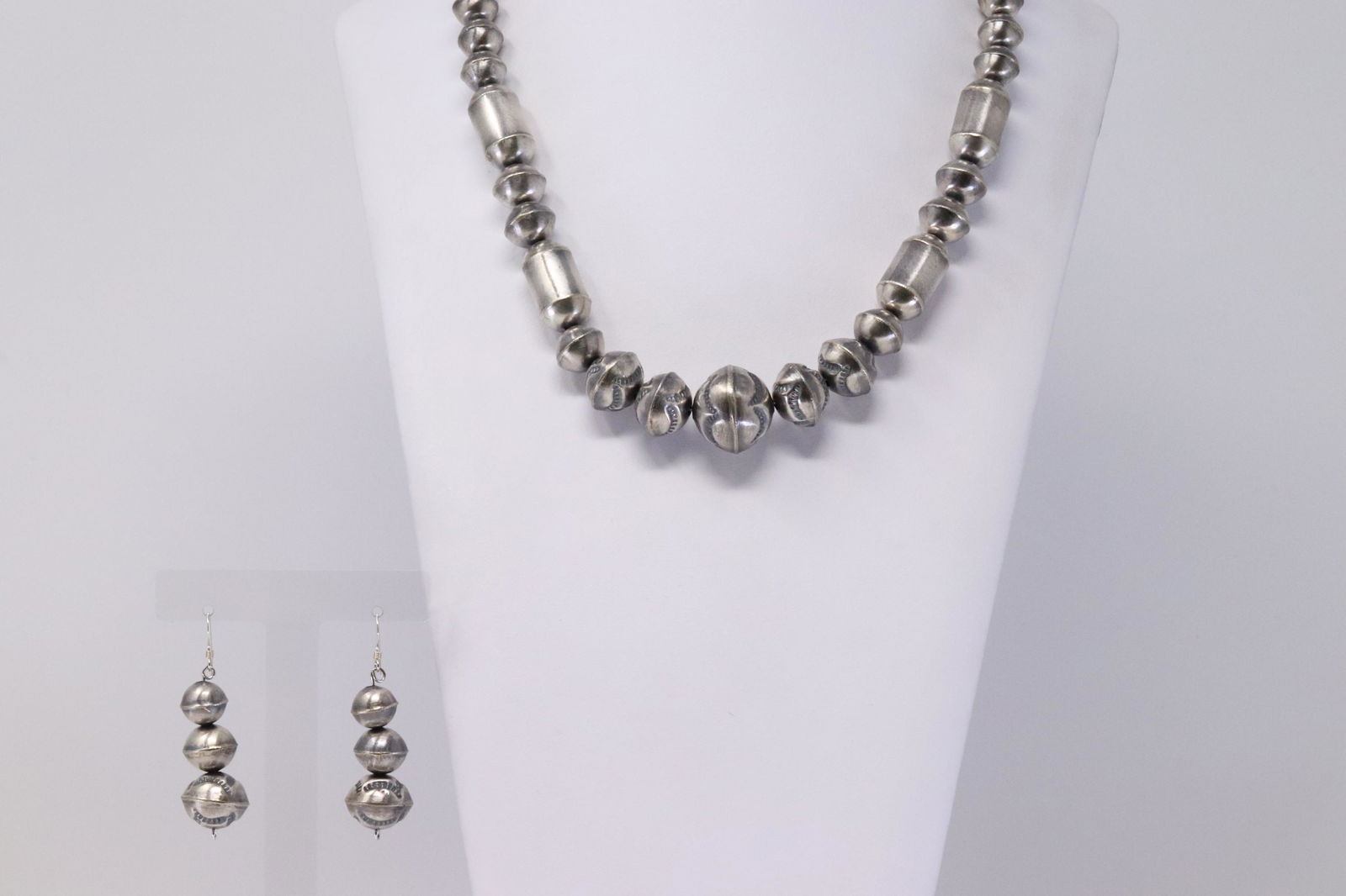 Native American Navajo Handmade Sterling Silver Beaded (1 of 4)