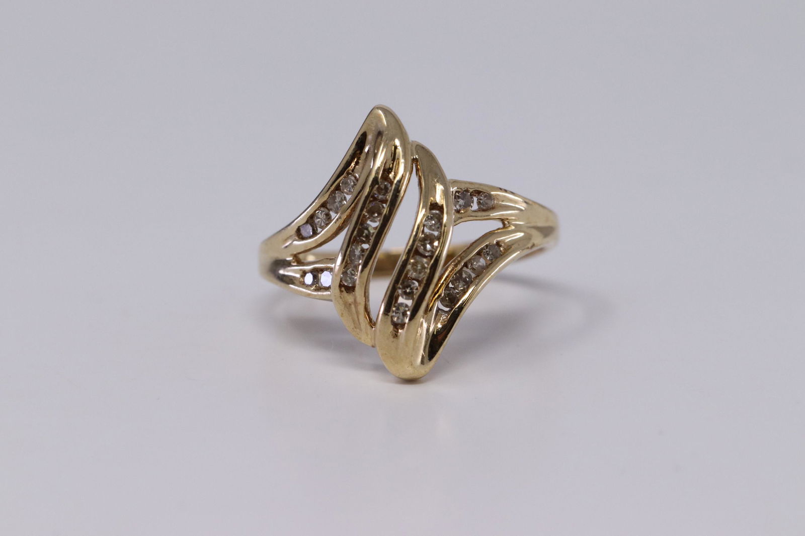 10kt Ladies Diamond Ring (1 of 5)
