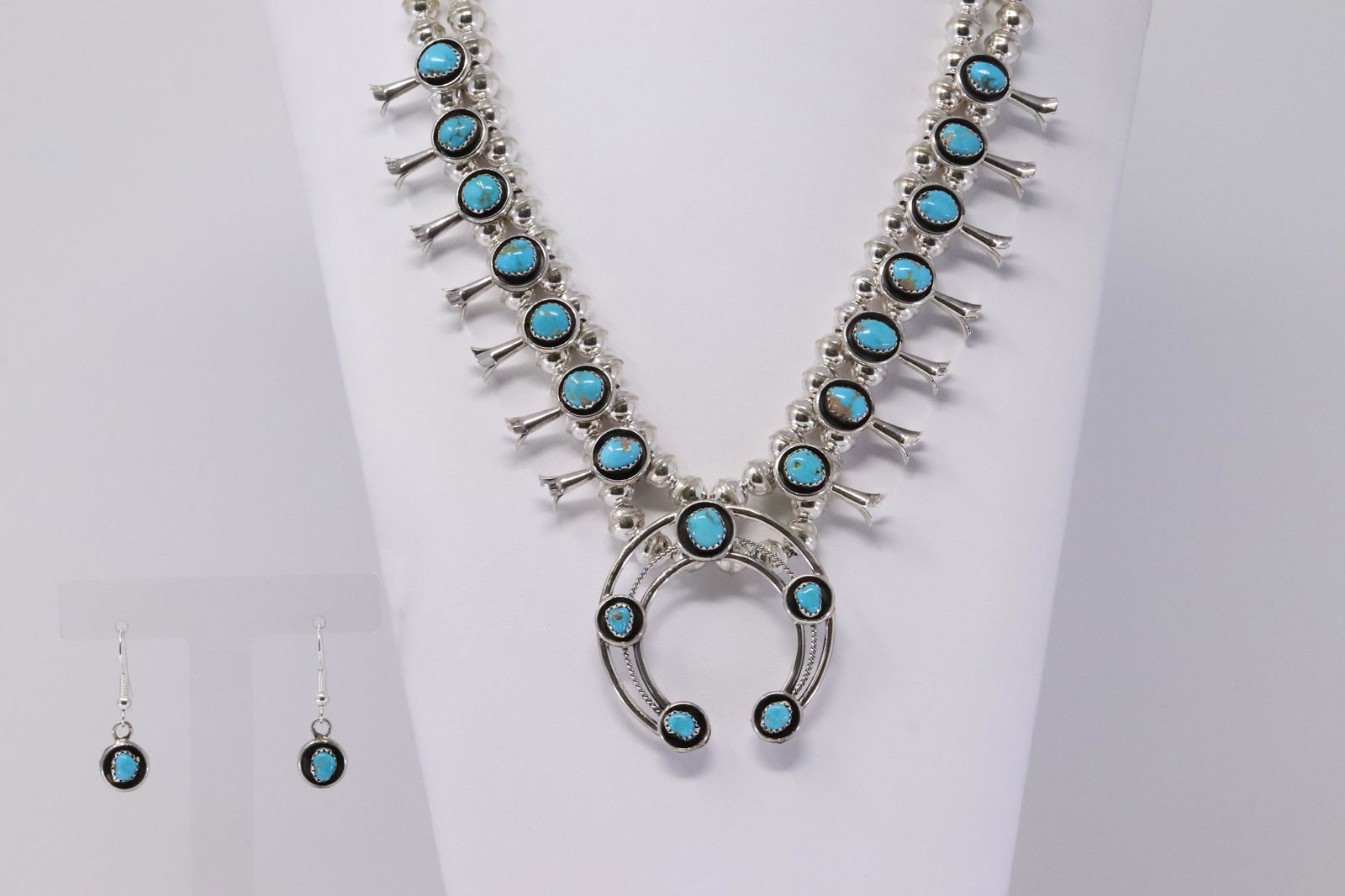 Native American Navajo Handmade Sterling Silver (1 of 6)