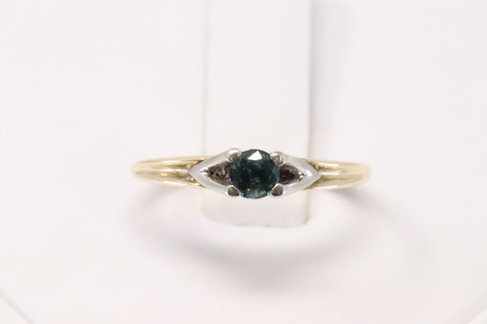 14KT Vintage Blue Diamond Ring. (1 of 5)