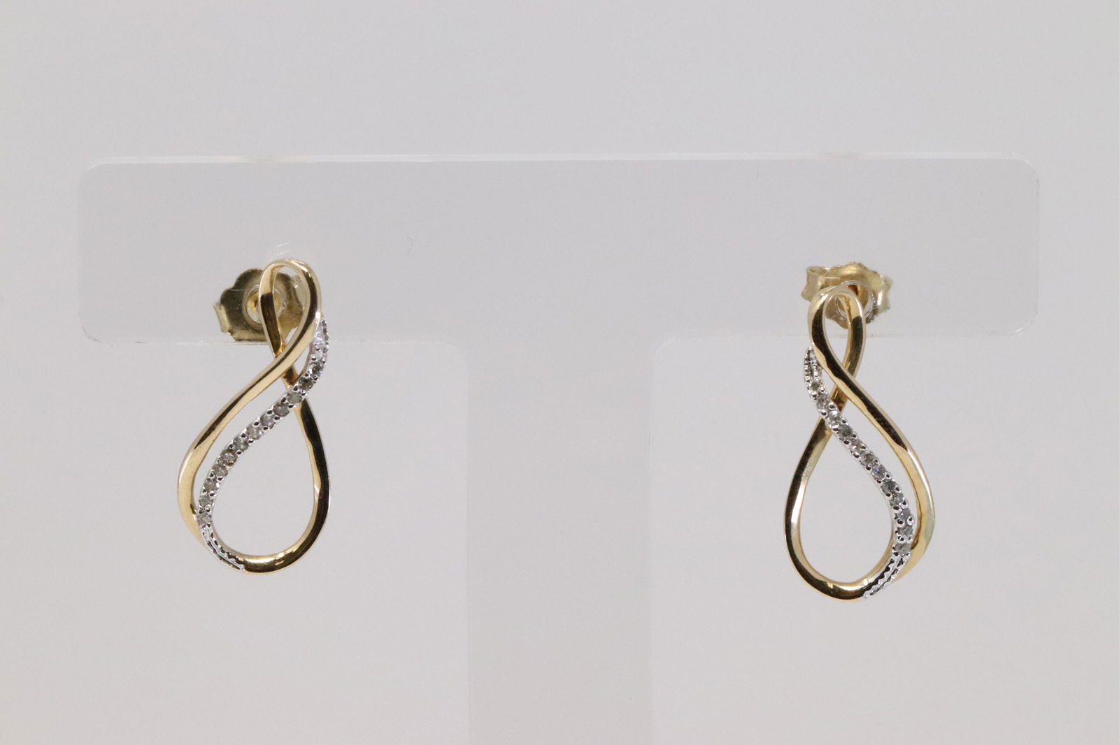 14KT Ladies Diamond Earrings (1 of 4)