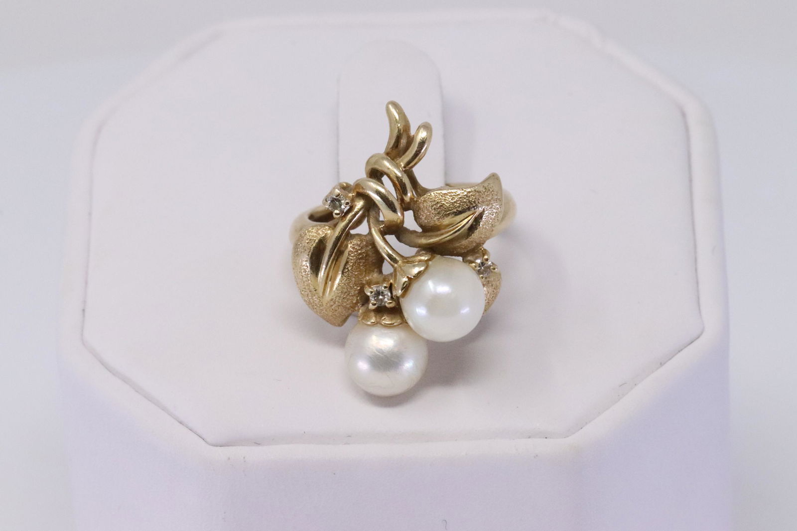 14Kt Diamond/Pearl Flower Ring (1 of 4)