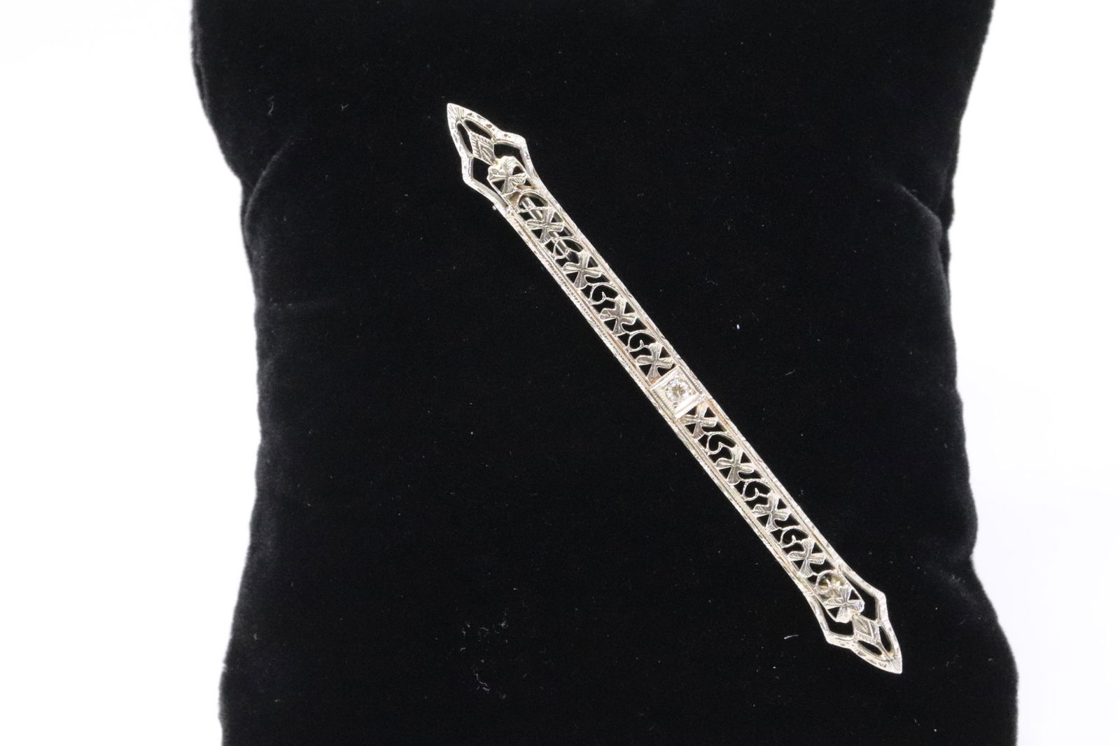 Art Deco Filigree Diamond Pin (1 of 3)