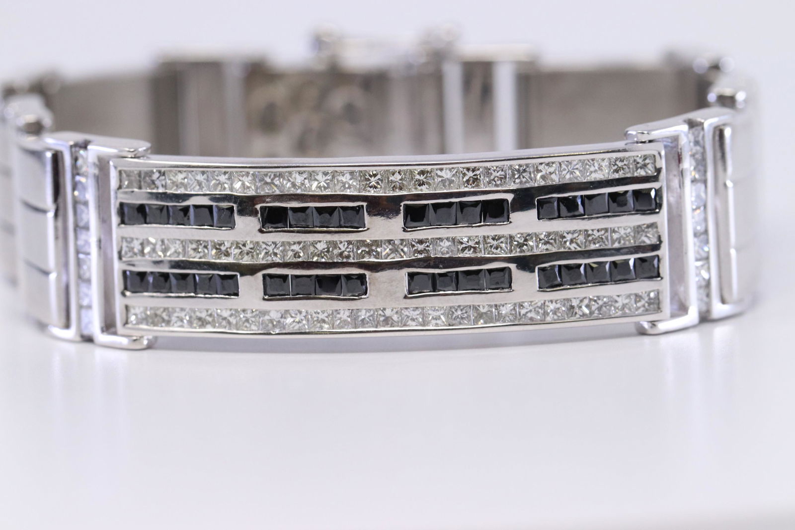 14Kt Diamond & Sapphire Bracelet Men's (1 of 7)