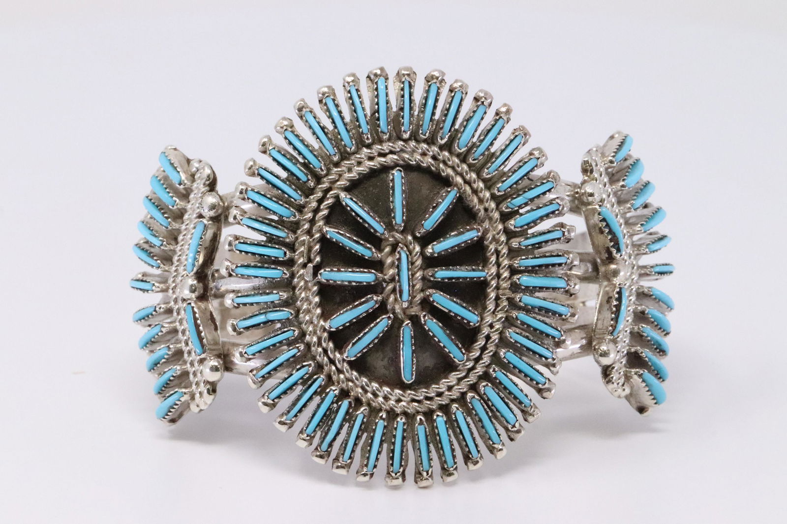 Native American Zuni Handmade Sterling Silver Turquoise (1 of 5)