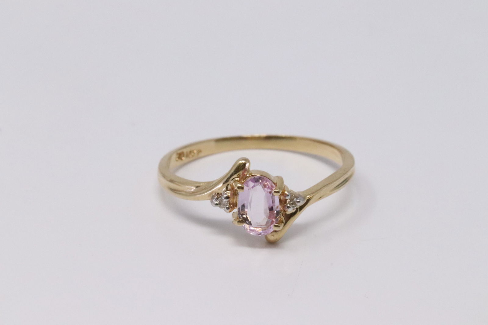 14KT Diamond/ Amethyst Ring (1 of 4)