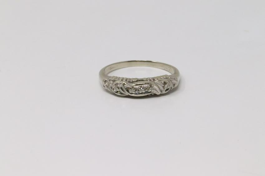 14KT Art Deco Diamond Ring. (1 of 1)