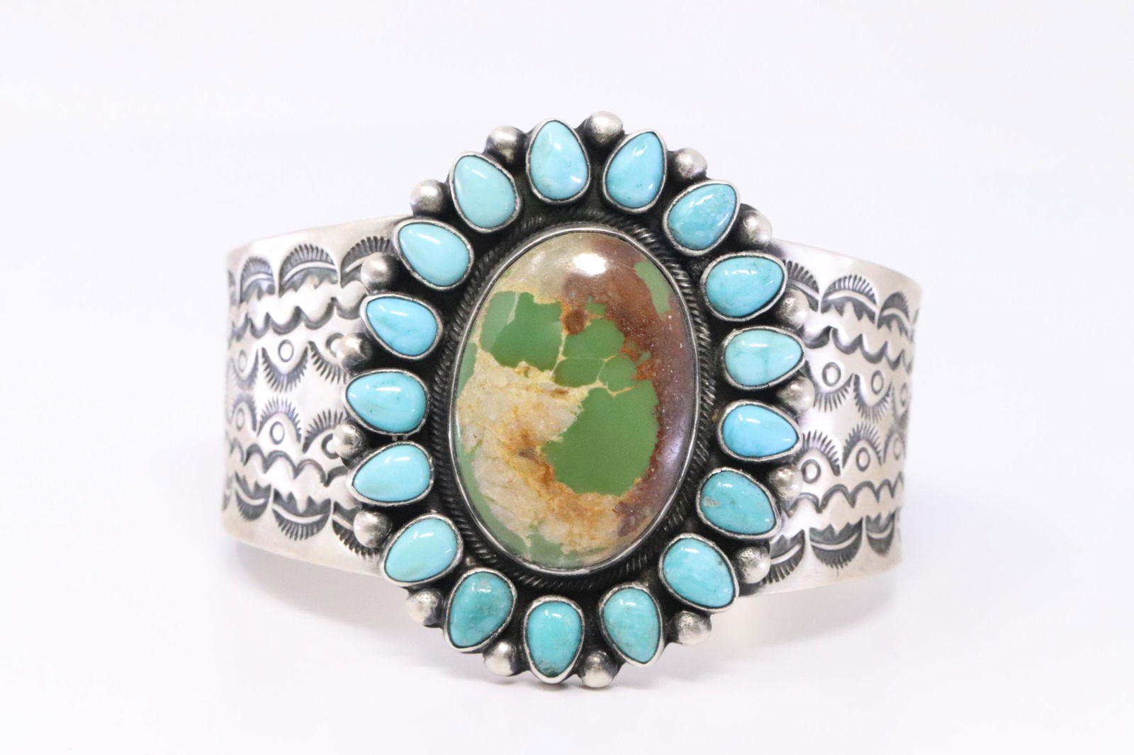 Native American Navajo Handmade Sterling Silver Royston (1 of 7)