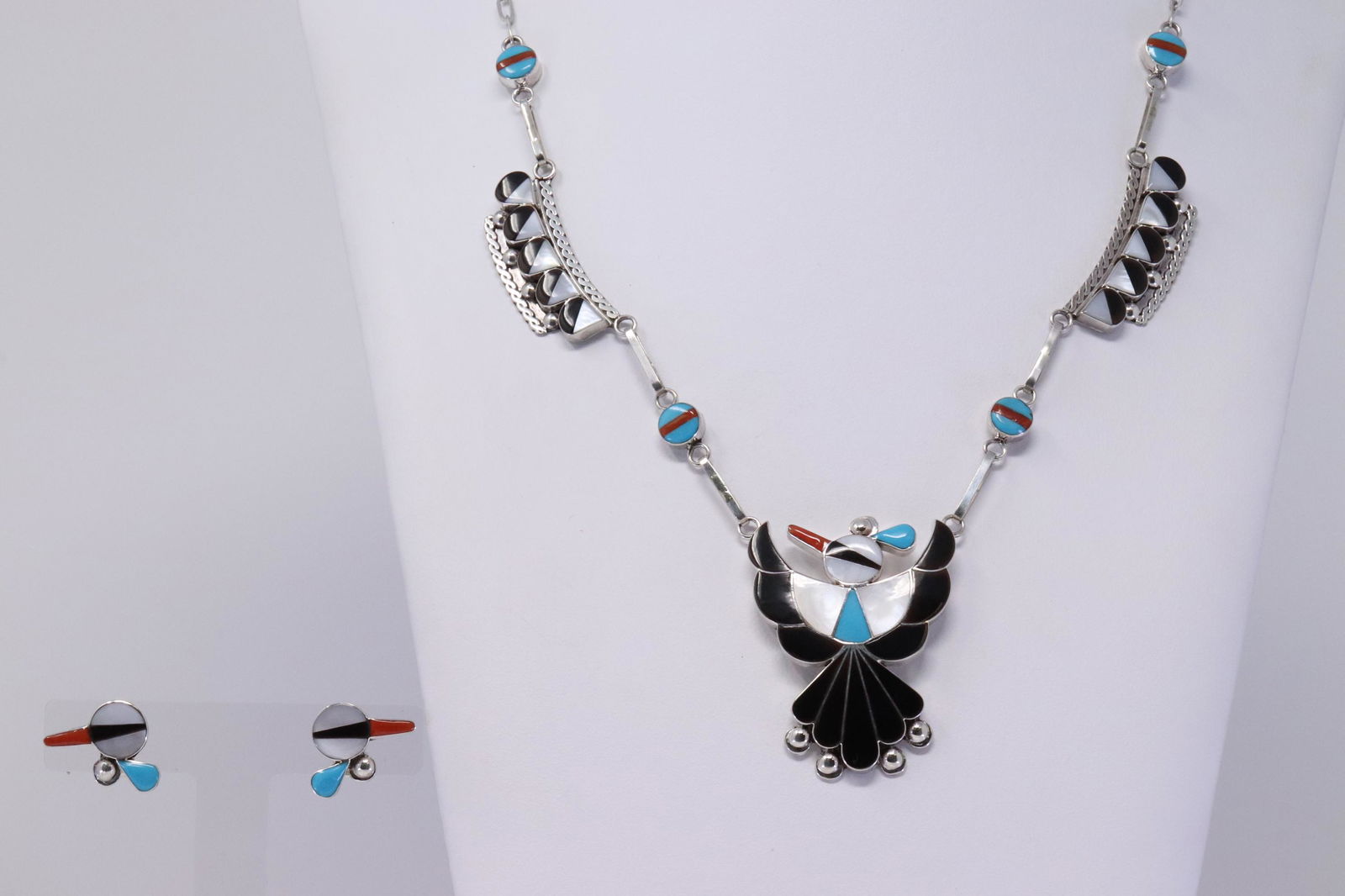 Native American Zuni Handmade Sterling Silver (1 of 6)