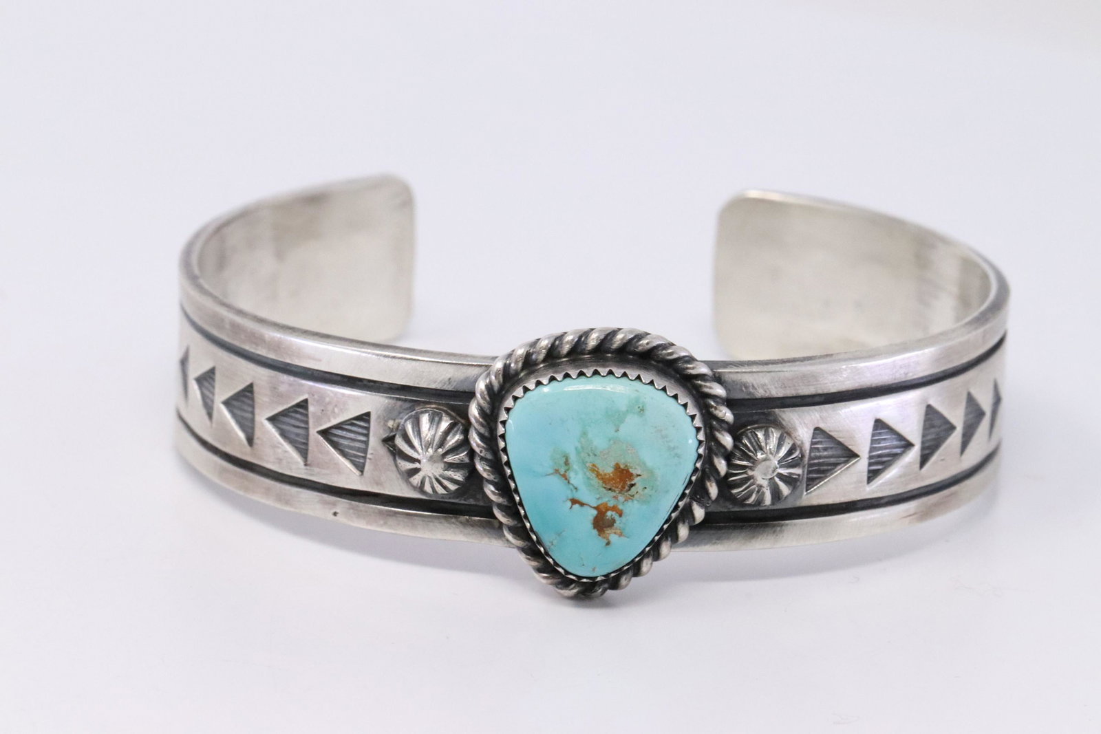 Native American Navajo Handmade Sterling Silver Kingman: This is a Native American Navajo Handmade Sterling Silver Kingman Turquoise Bracelet By Rick Enriquez.