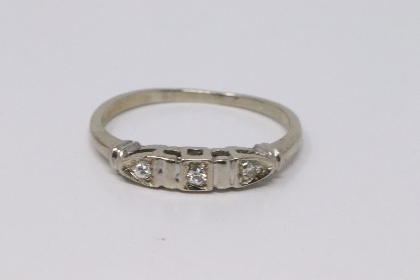 14Kt Vintage Diamond Ring (1 of 3)