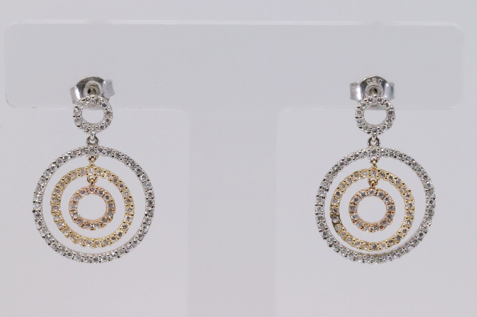 14KT Diamond Earrings. (1 of 3)