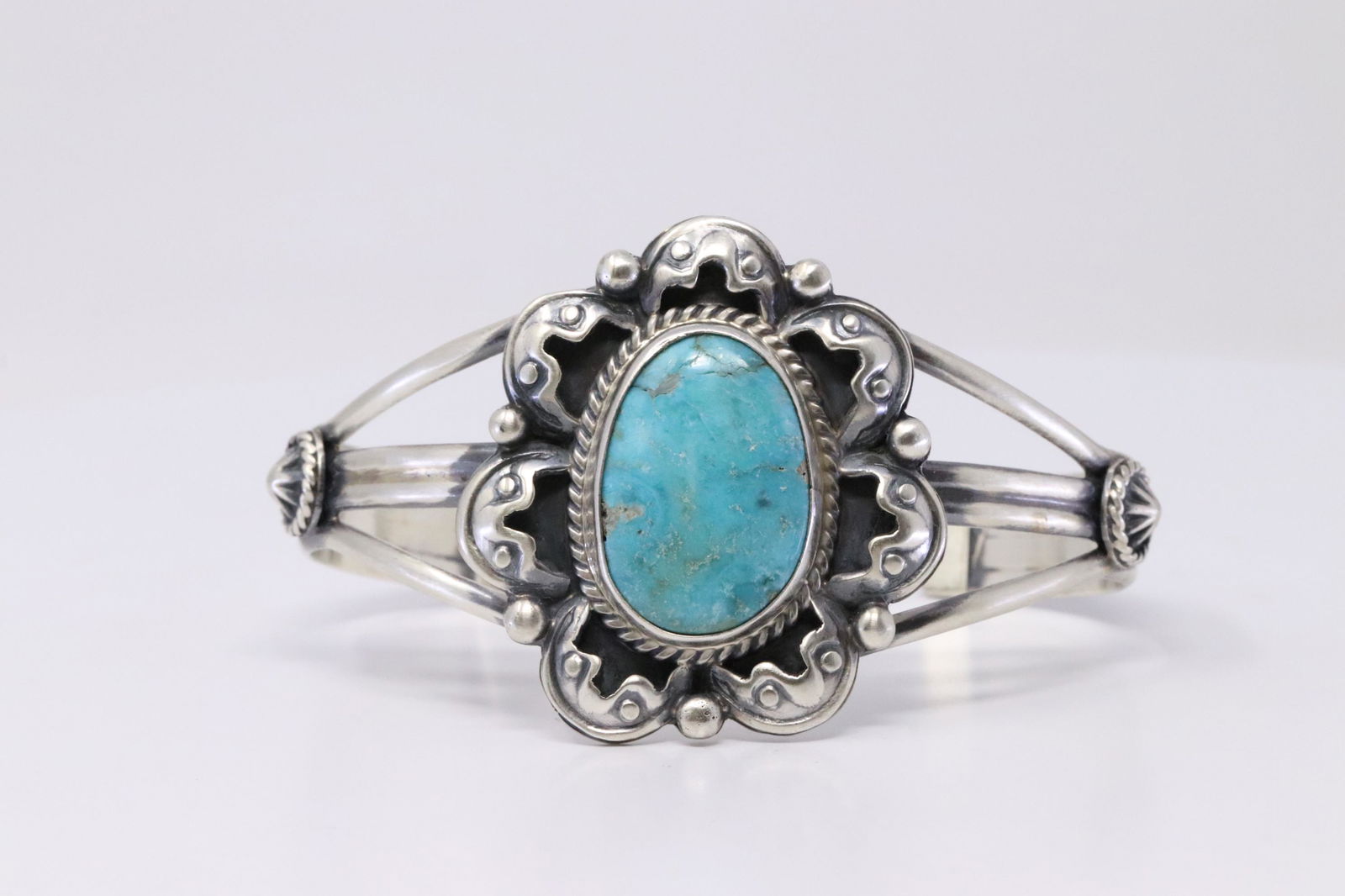 Native American Navajo Handmade Sterling Silver (1 of 4)