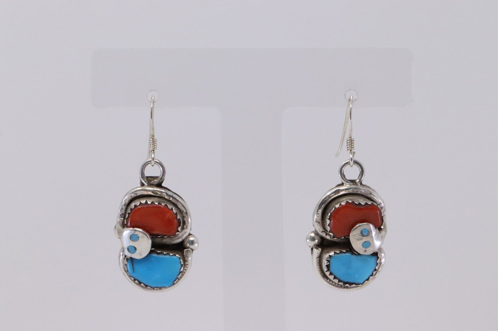 Native America Zuni Handmade Sterling Silver Coral (1 of 4)