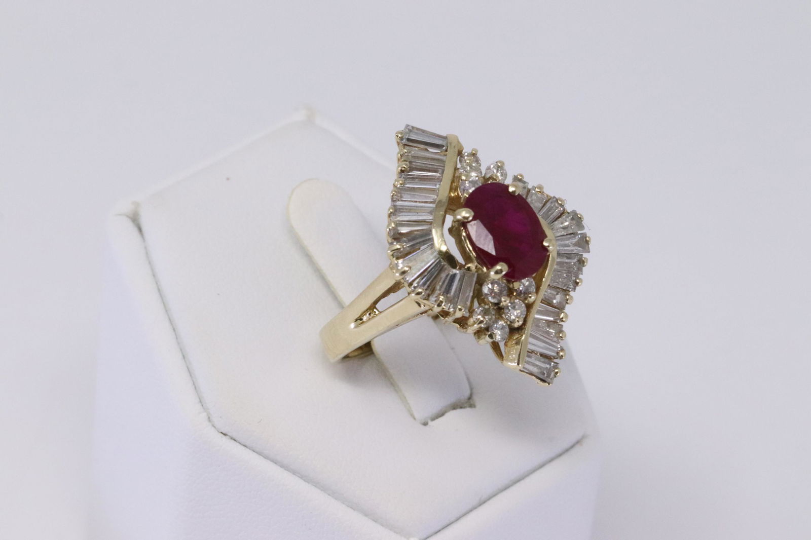 14KT Ladies Ruby & Diamond Ring. (1 of 4)