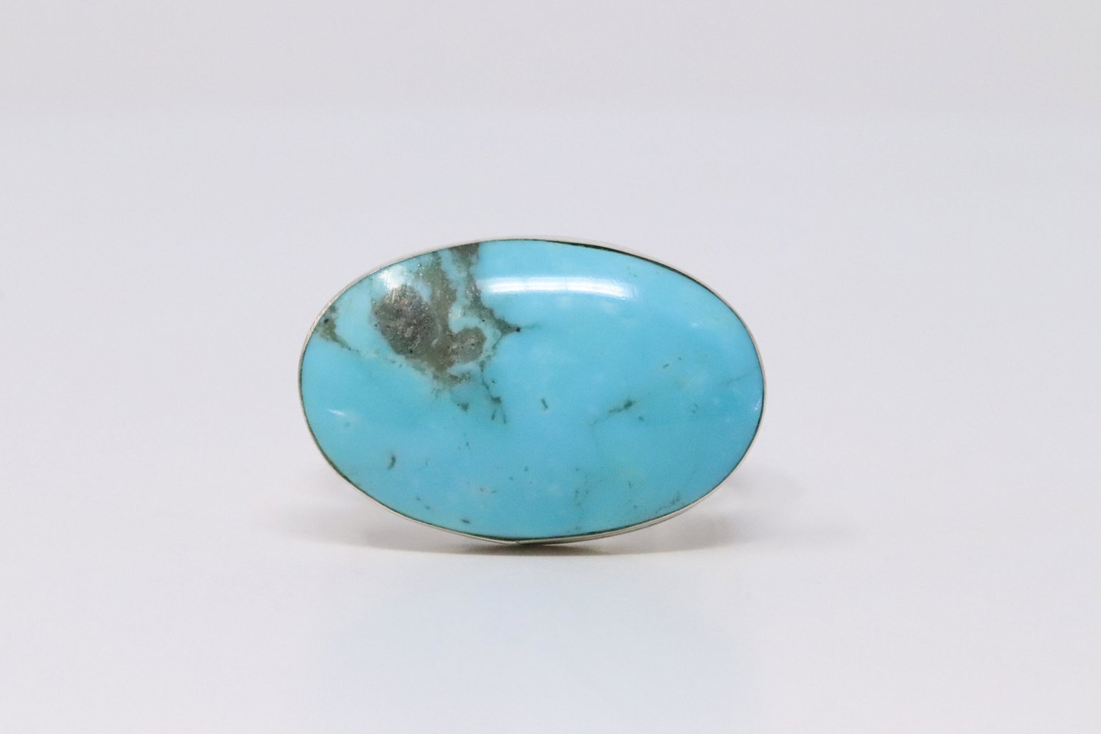 Native American Navajo Handmade Sterling Silver: This is a Native American Navajo Handmade Sterling Silver Turquoise Ring By Daniel Dakai. Ring size: 8.50.