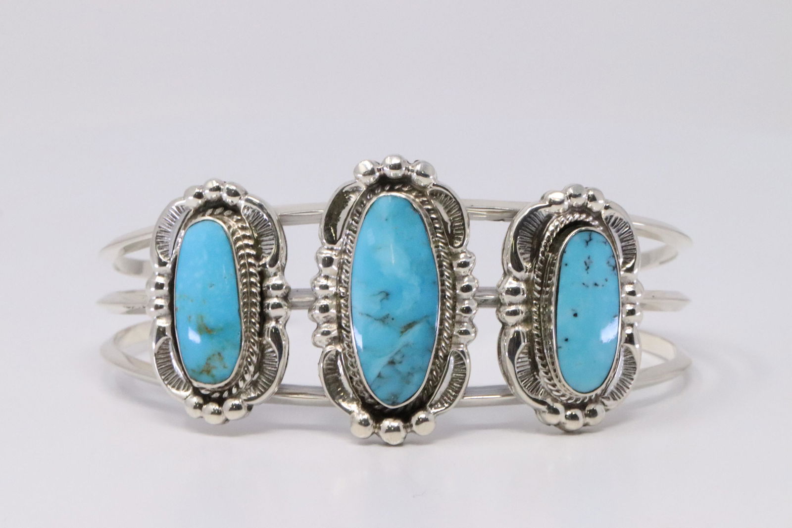 Native American Navajo Handmade Sterling Silver (1 of 4)