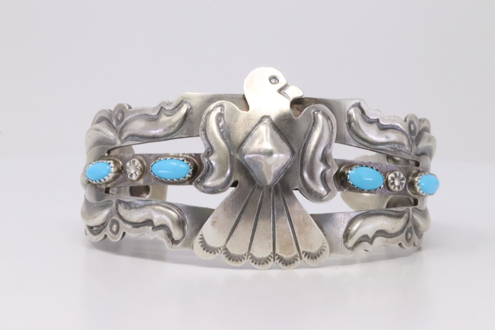Native American Navajo Handmade Sterling Silver Bird: This is a Native American Navajo Handmade Sterling Silver Bird Turquoise Bracelet By Tim Yazzie.
