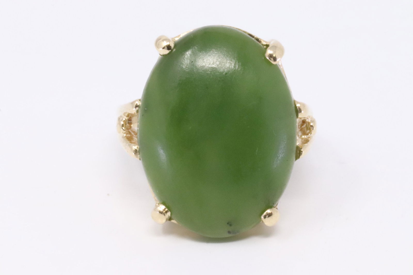 14KT Yellow Gold Ring/Green Jade (1 of 4)