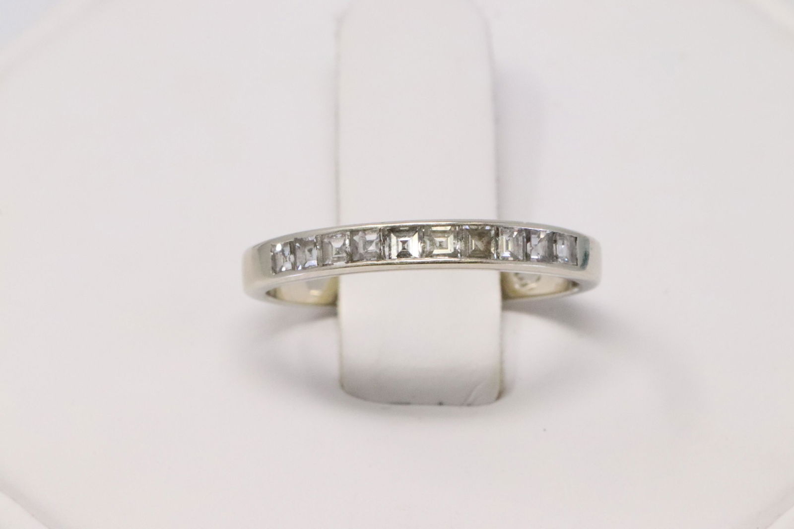 14KT Ladies Diamond Ring (1 of 4)