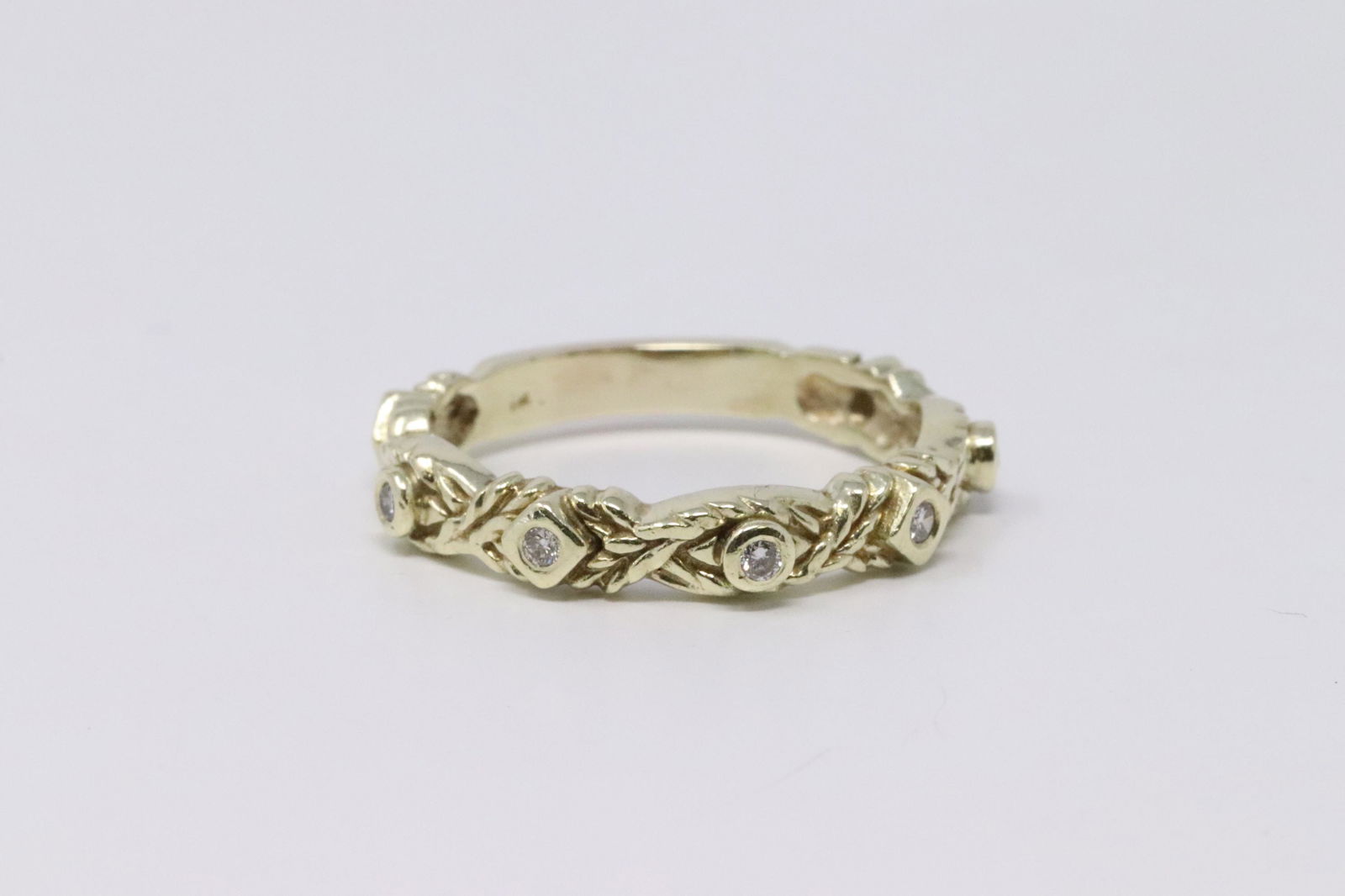 14Kt Ladies Diamond Ring (1 of 3)