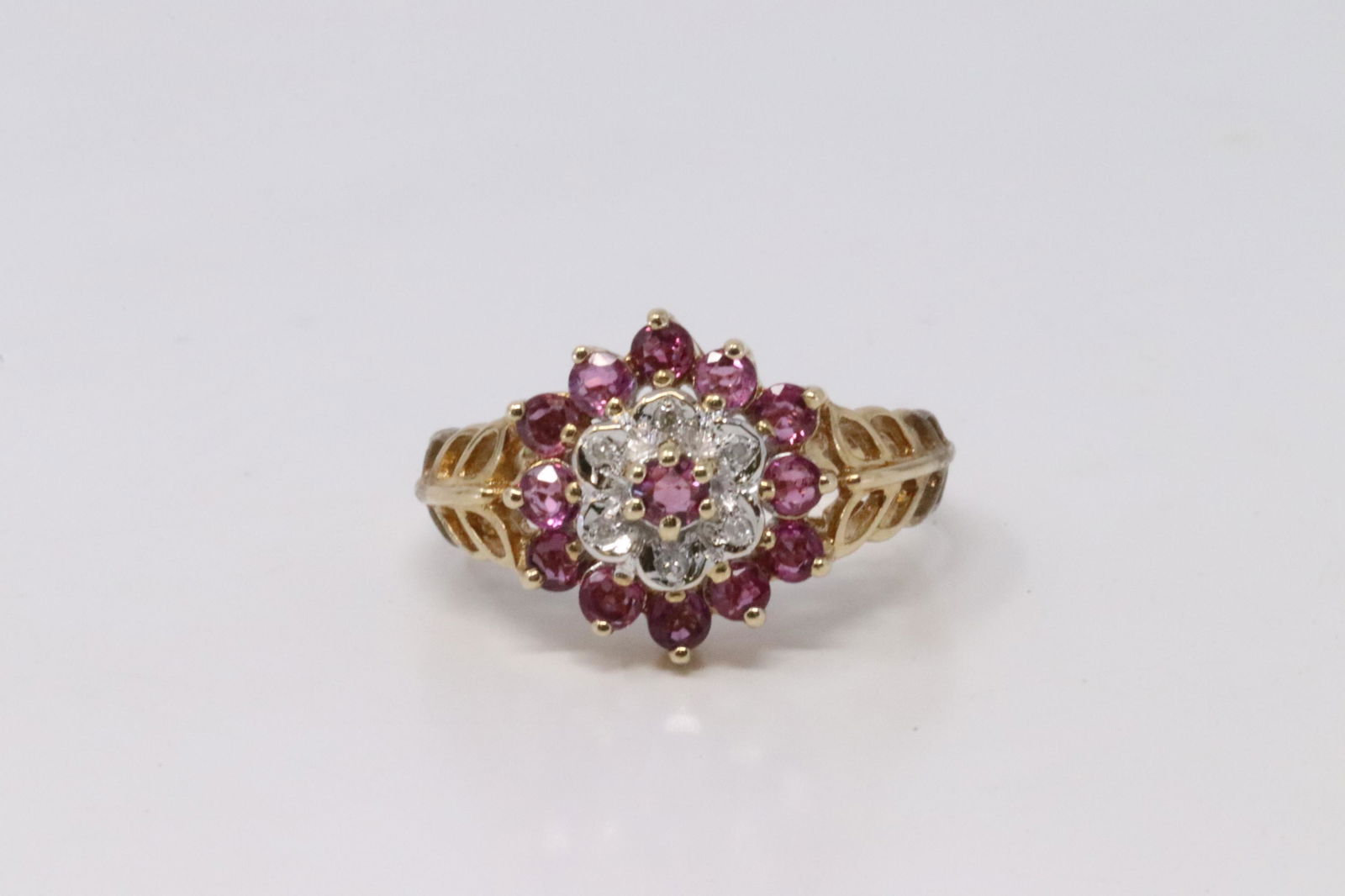 Yellow Gold Ruby Diamond Ring. (1 of 4)