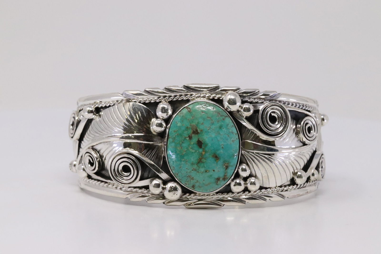 Native America Navajo Sterling Silver Turquoise Leaves (1 of 4)