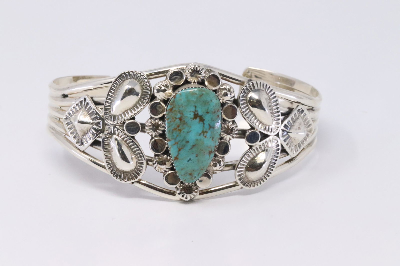 Native American Navajo Handmade Sterling Silver (1 of 4)