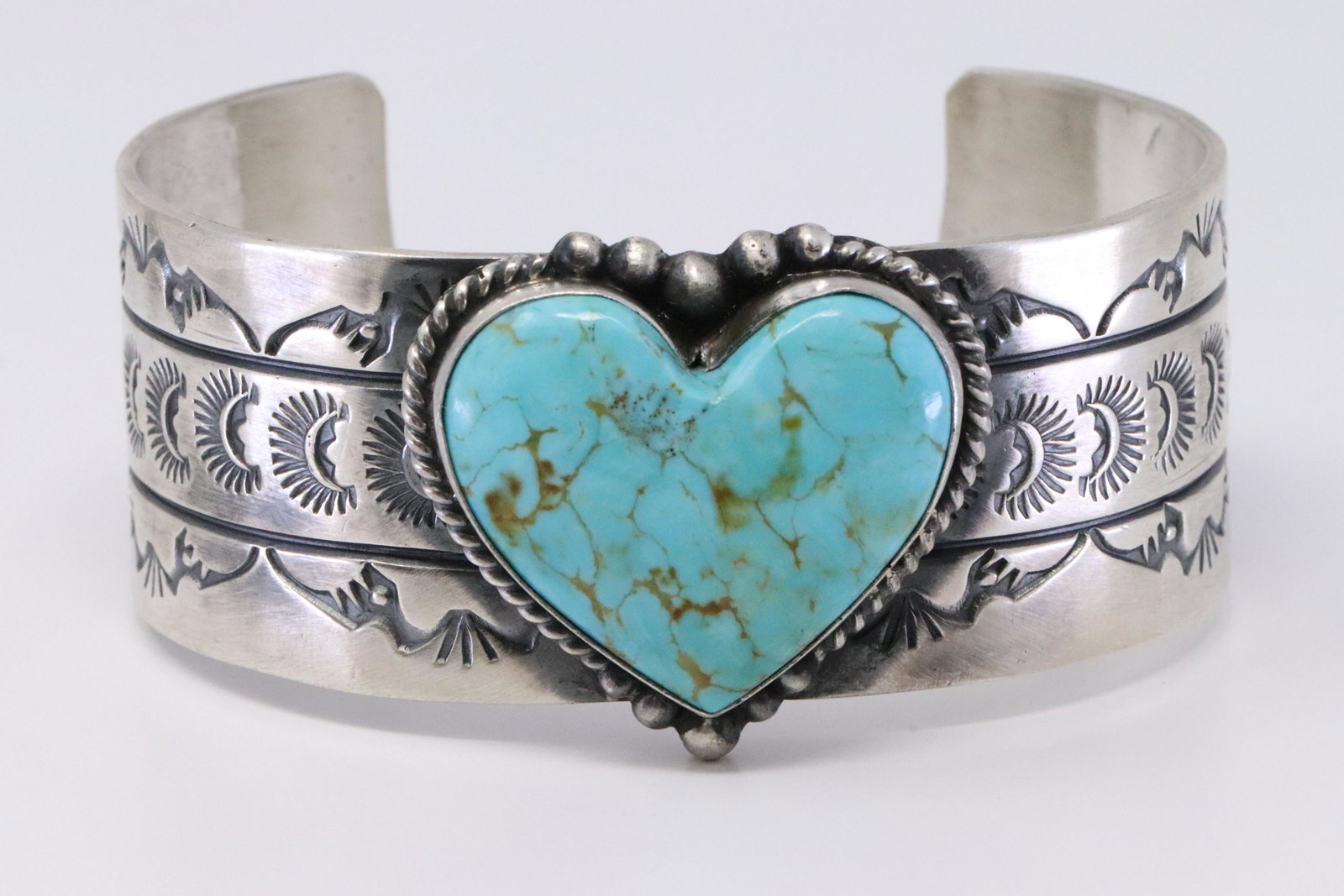 Native American Navajo Handmade Sterling Silver Kingman: Native American Navajo Handmade | Sterling Silver | Kingman Turquoise Stone |Heart Design | Bracelet | Rick Enriquez | Native American Navajo Southwest Indian Jewelry REF: I.D