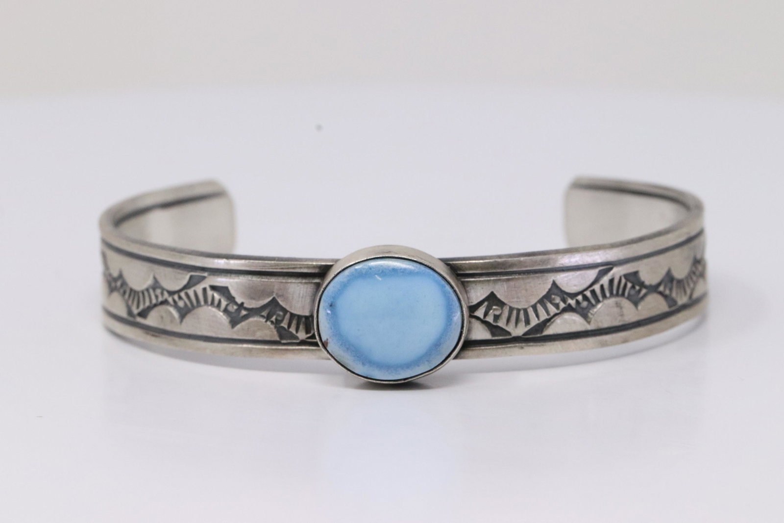 Native America Handmade Navajo Sterling Silver Golden: This is a Native America Handmade Navajo Sterling Silver Golden Hill Turquoise Bracelet By Rick Enriquez.