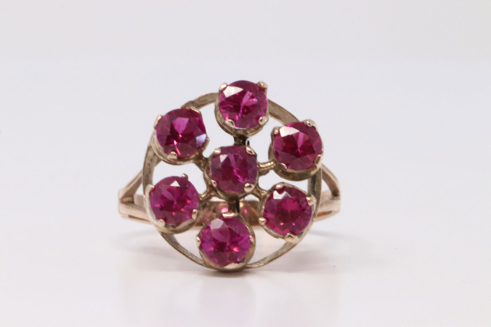 Rose Gold Vintage Ruby Ring. (1 of 4)