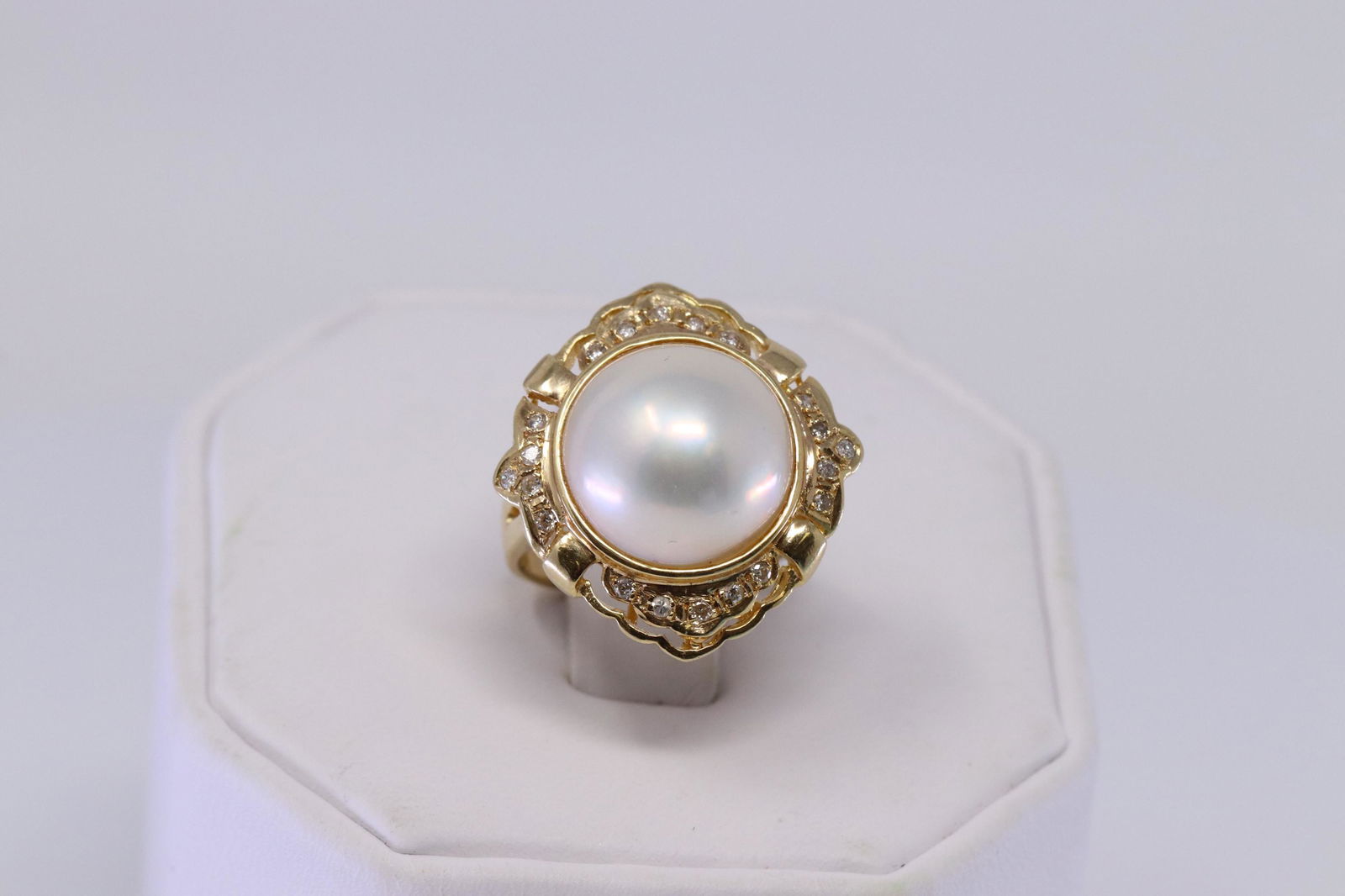 14KT Momby | Diamond Pearl (1 of 3)