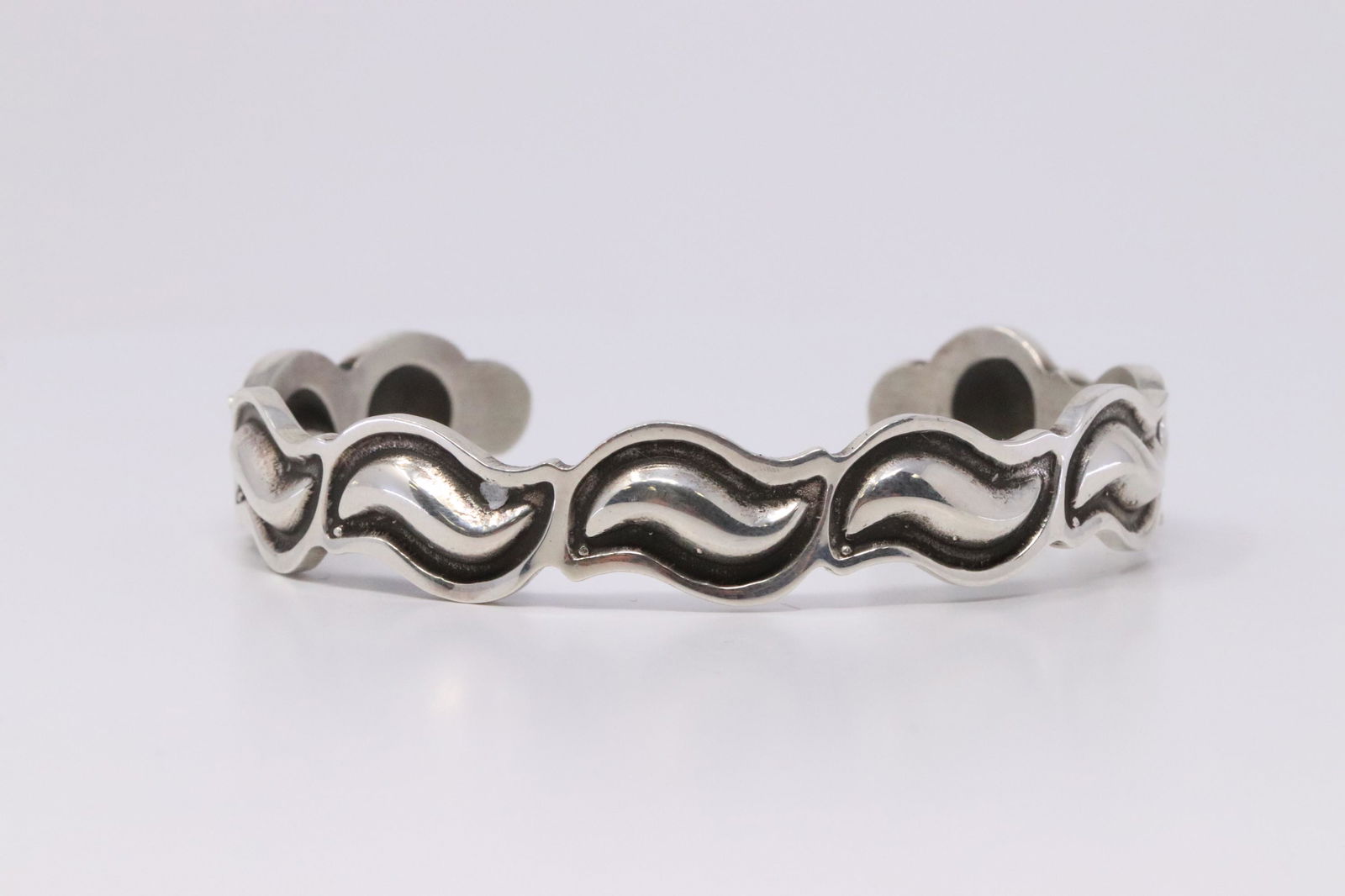 Native American Navajo Handmade Sterling Silver (1 of 3)