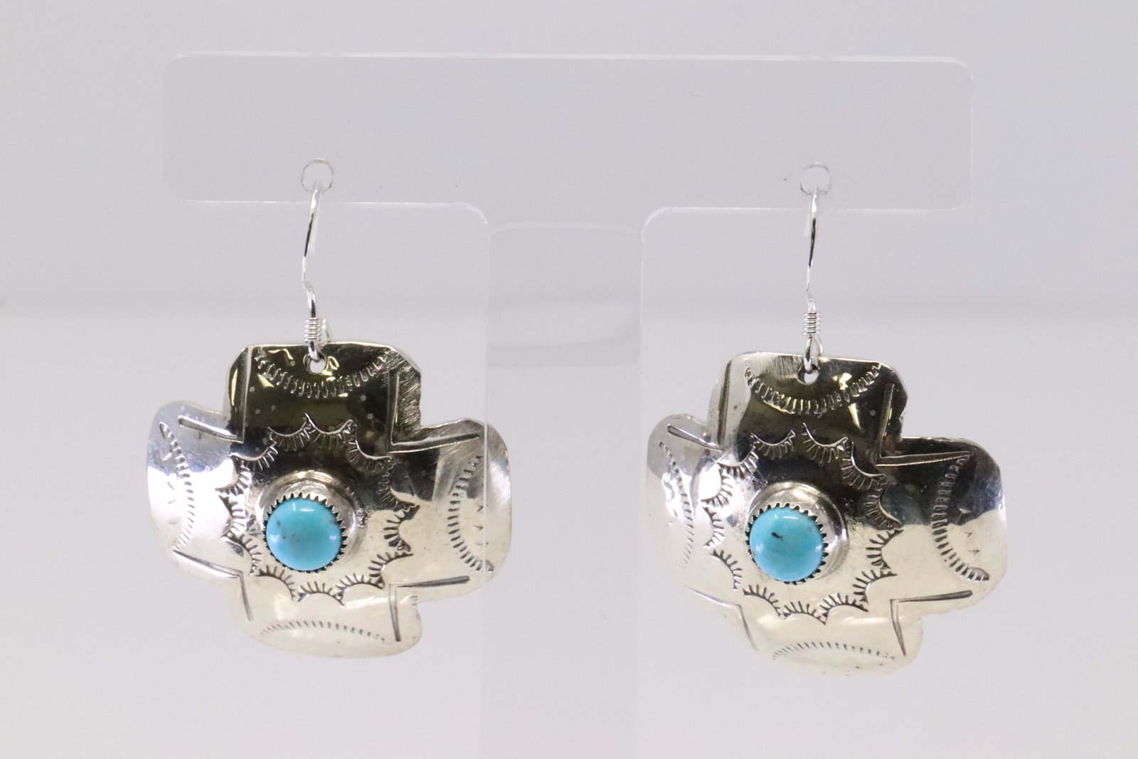 Native American Navajo Handmade Sterling Silver: This is a Native American Navajo Handmade Sterling Silver Turquoise Dangling Earring's By Jerome Lee.
