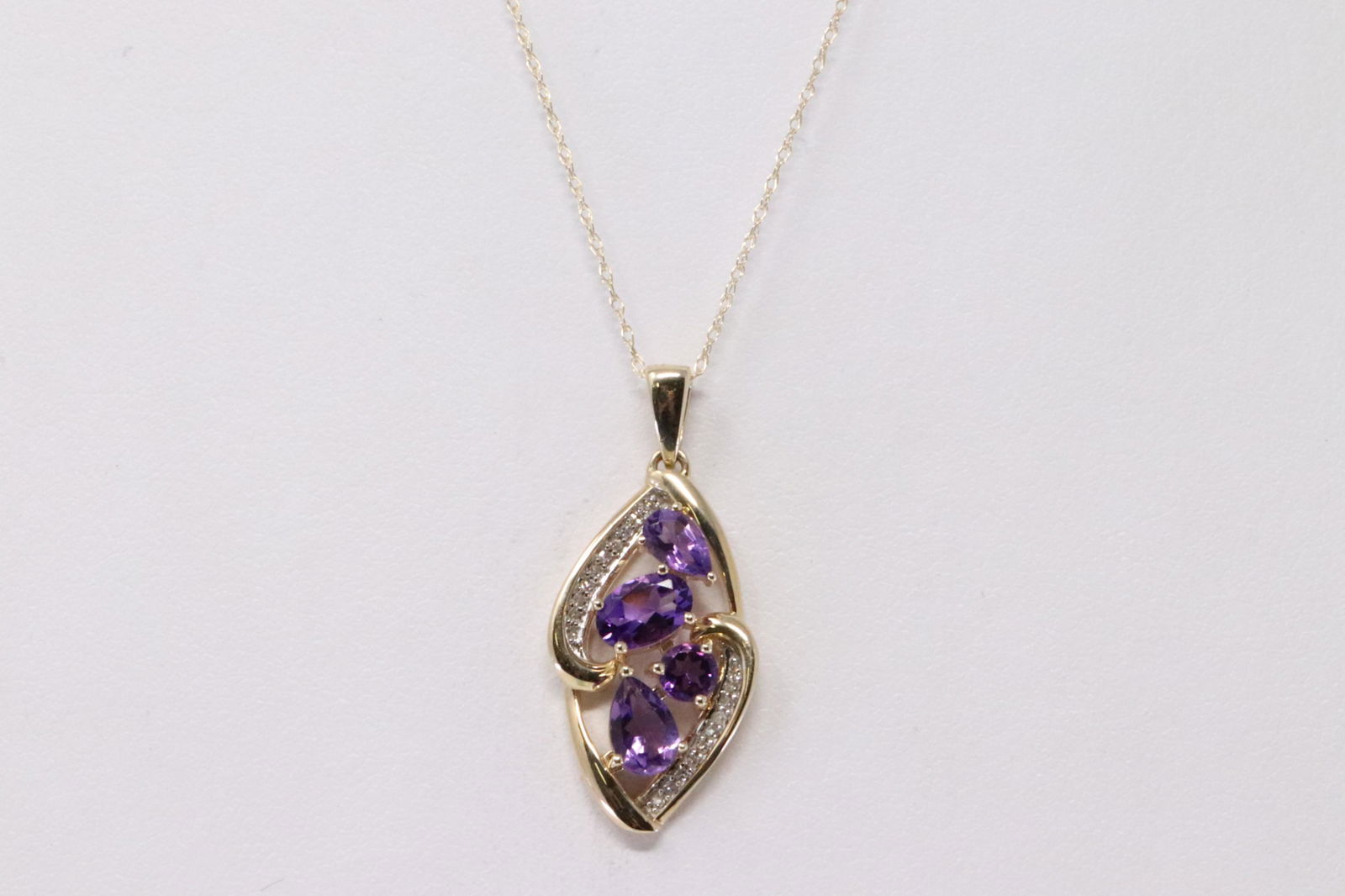 Ladies Diamonds/Amethyst Pendant (1 of 3)