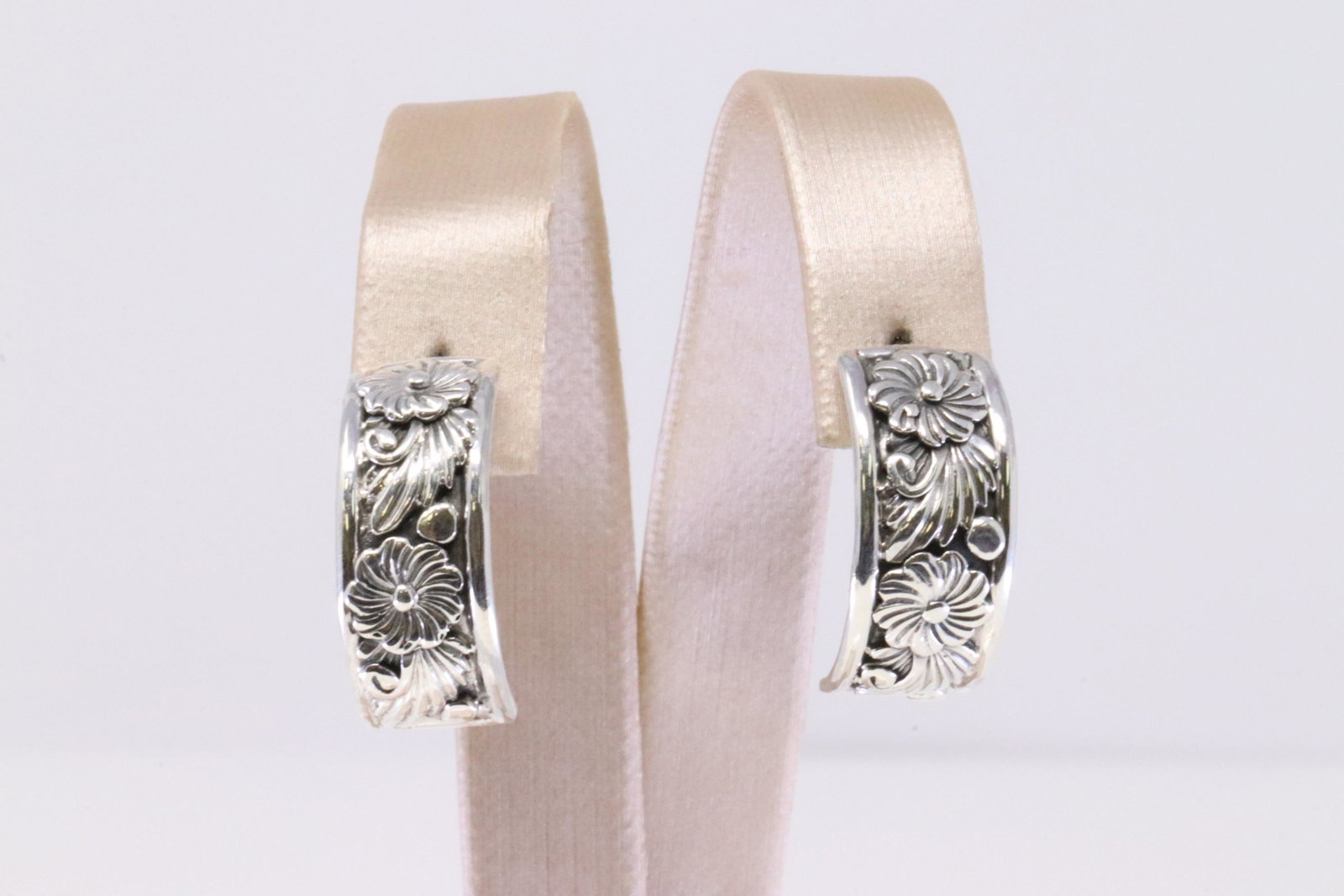 Native American Navajo Handmade Sterling Silver Solid: This is a Native American Navajo Handmade Sterling Silver Solid Hoop Earring's By Tom Dinetso.