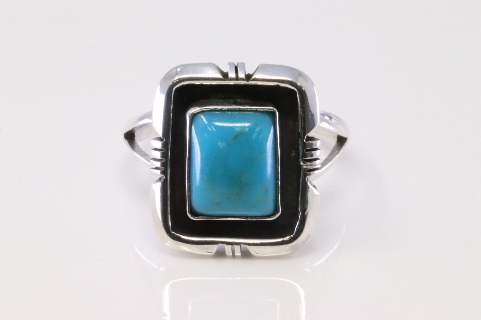 Native America Navajo Handmade Sterling Silver Turquoise Ring By Mark Barney. (1 of 4)