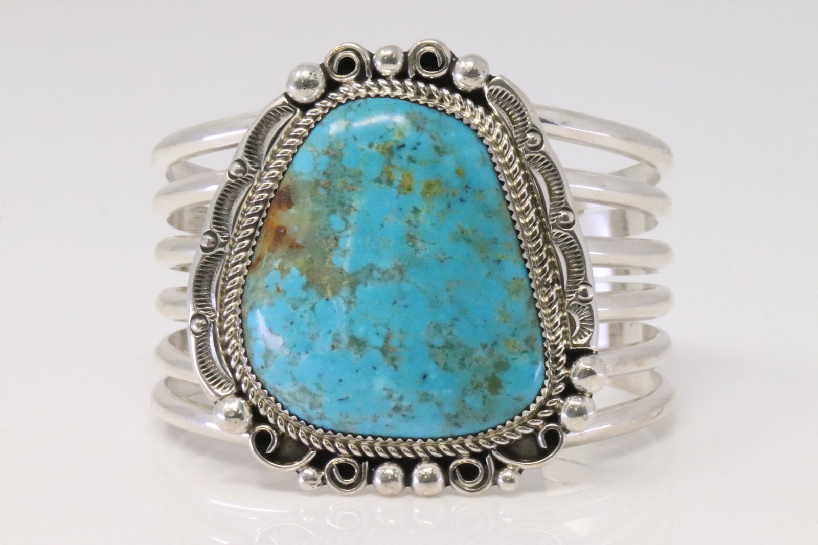 Native America Handmade Navajo Sterling Silver Turquoise Bracelet By Leslie Nez. (1 of 4)