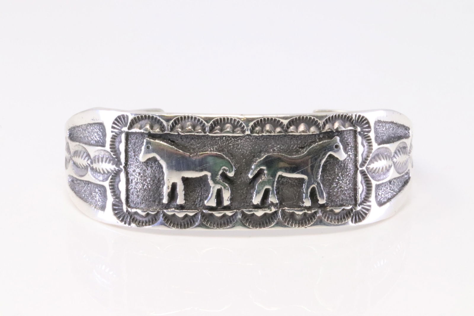 Native American Navajo Handmade Sterling Silver Horse Cuff Bracelet By Emerson Kinsel. (1 of 4)