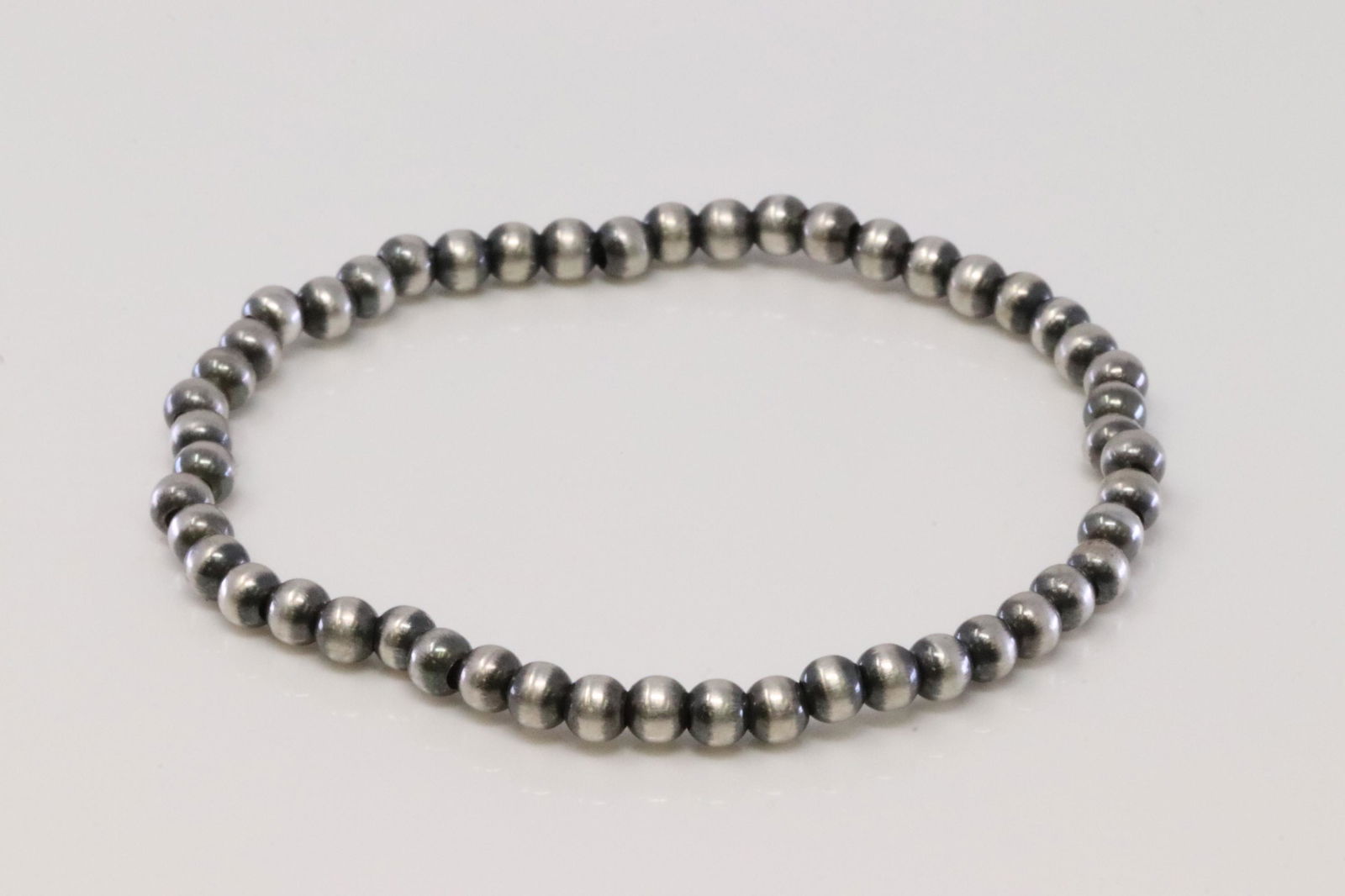 Native American Navajo Handmade Sterling Silver Pearl Beaded Stretch Bracelet. (1 of 4)