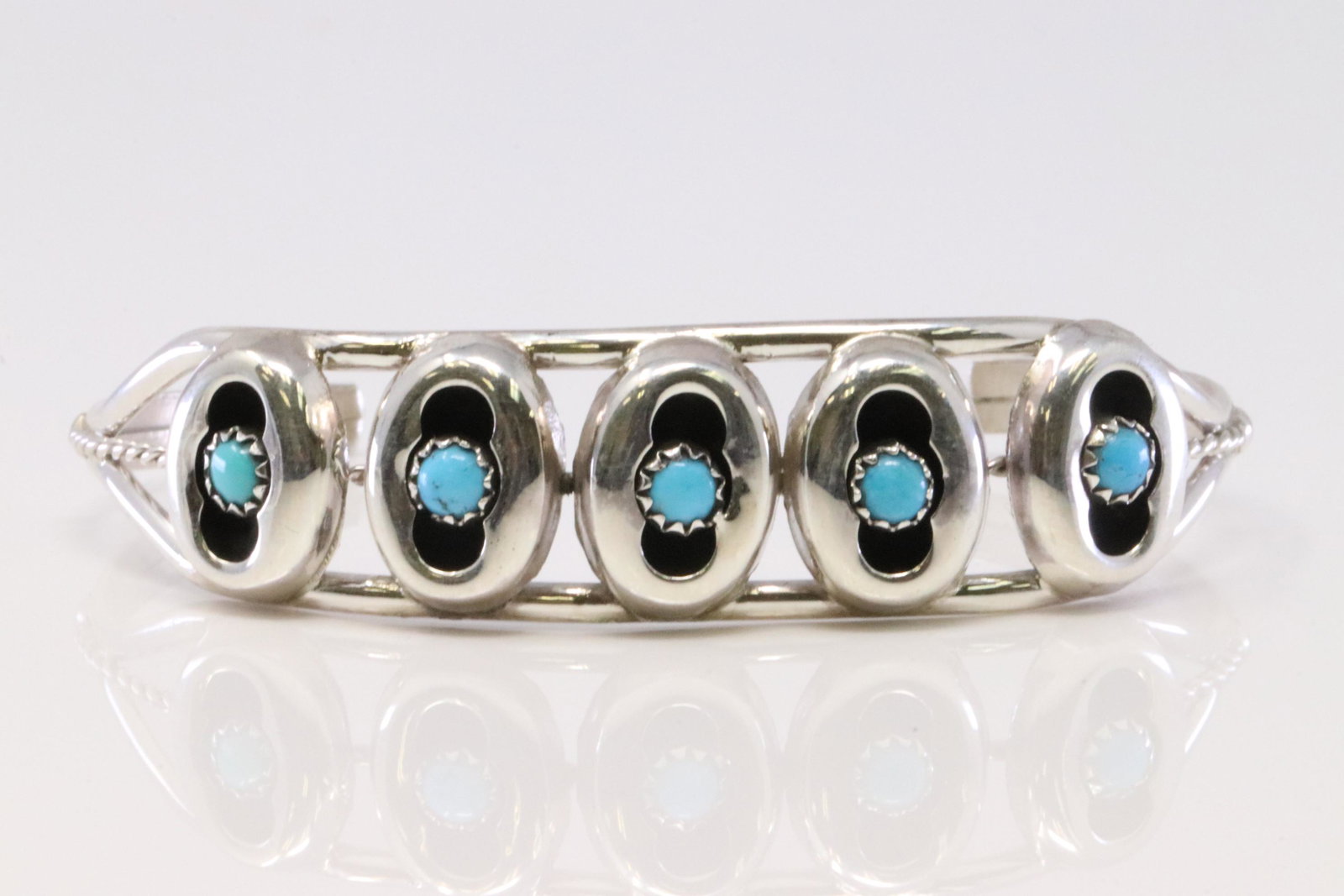 Native America Navajo Handmade Sterling Silver Turquoise Bracelet By Janice Spencer.: This is a Native America Navajo Handmade Sterling Silver Turquoise Bracelet By Janice Spencer.