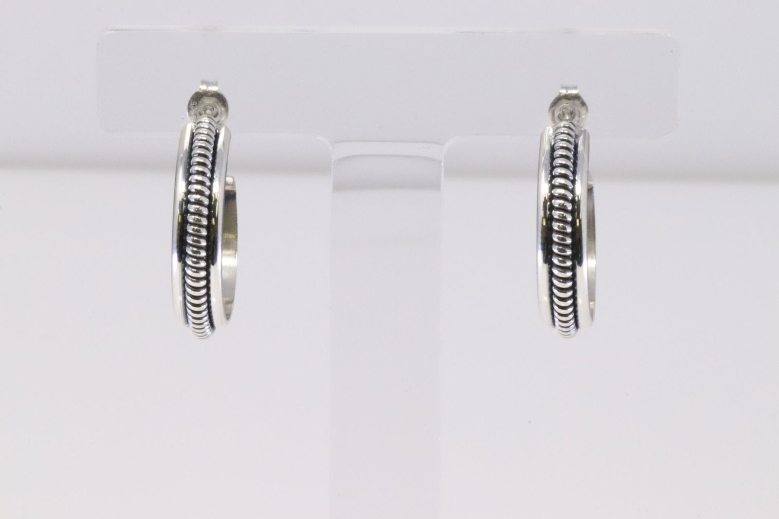 Nativa America Navajo Handmade Sterling Silver Hoop Earring's By Carolyne Tsosie. (1 of 4)