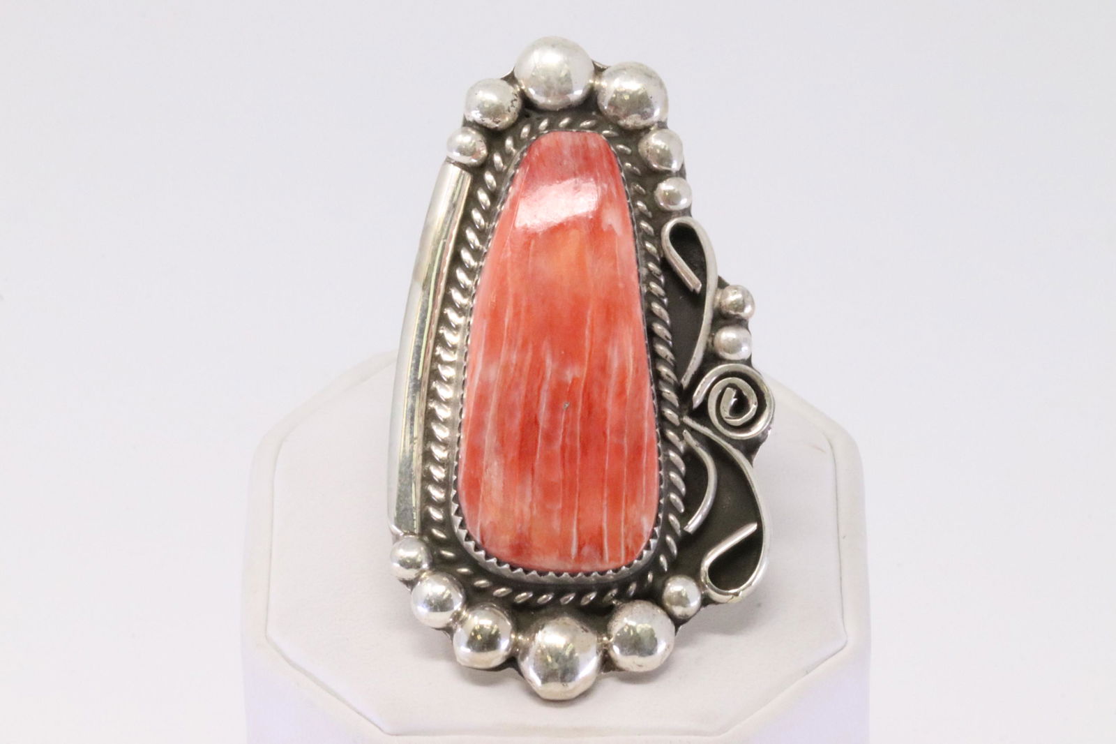 Native American Navajo Handmade Sterling Silver Spiny Oyster Ring By Ray Nez. (1 of 4)